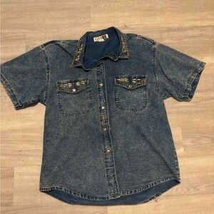 Rodeo Denim Shirt Women’s 1x Gold Beading Rodeo Western Equestrian Cowgirl